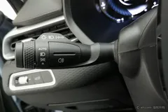2023 Geely Emgrand 4th Gen 1.5L CVT Premium Champion, синий — фото 24