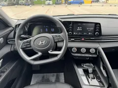 2023 Hyundai Elantra 1.5L CVT GLX Elite, белый — фото 13