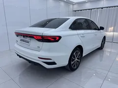 2022 Geely Emgrand 4th Gen 1.5L CVT Flagship, белый — фото 3