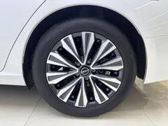 2022 Nissan Teana 2.0L XL-TLS, белый — фото 14