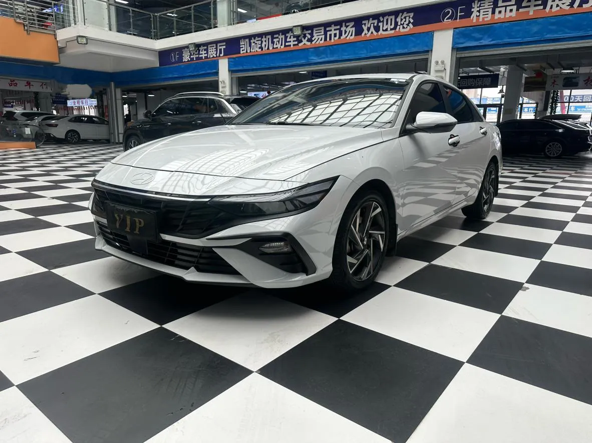 2023 Hyundai Elantra 1.5L CVT GLX Elite