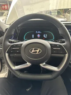 2023 Hyundai Elantra 1.5L CVT GLX Elite, белый — фото 18