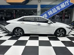 2023 Hyundai Elantra 1.5L CVT GLX Elite, белый — фото 19
