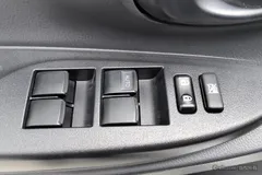 2022 Toyota Yaris L Zhixuan X 1.5L CVT Leading Plus, белый — фото 12