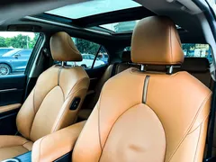 2021 Toyota Camry 2.5G Luxury — фото 10