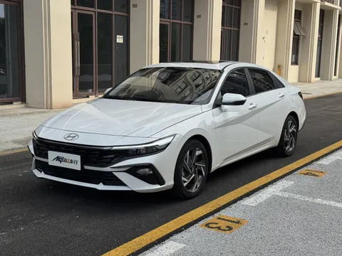 2023 Hyundai Elantra 1.5L CVT GLX Elite