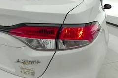 2022 Toyota Levin TNGA 1.5L Entry, белый — фото 7
