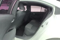 2022 Toyota Levin TNGA 1.5L Entry, белый — фото 12