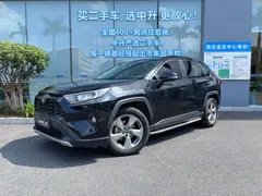2021 Toyota RAV4 2.0L CVT 2WD Fashion Plus, чёрный — фото 1