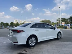 2021 Toyota Corolla 1.5L CVT, белый — фото 4