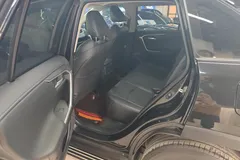 2023 Toyota Wildlander 2.0L 4WD Luxury Plus, чёрный — фото 13