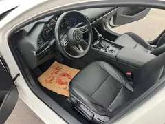 2021 Mazda Mazda3 2.0L AT, белый — фото 10