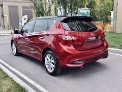 2021 Nissan Tiida 1.6L CVT, красный — фото 6