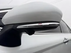 2022 Toyota Camry 2.5G Luxury, белый — фото 15