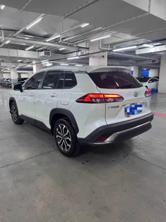 2022 Toyota Frontlander 2.0L CVT Elite, белый — фото 6