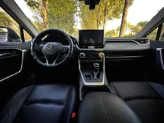2022 Toyota RAV4 2.0L CVT 2WD Premium — фото 4