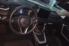 2022 Toyota Wildlander 2.0L 2WD Luxury Plus — фото 16