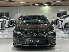 2021 Toyota Camry 2.0G Luxury, чёрный — фото 2