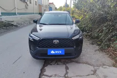 2023 Toyota Corolla Cross 2.0L CVT Elite, чёрный — фото 3