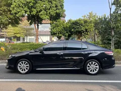 2023 Toyota Camry 2.0G Luxury, чёрный — фото 7