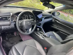 2023 Toyota Camry 2.0G Luxury, чёрный — фото 10