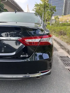 2023 Toyota Camry 2.0G Luxury, чёрный — фото 28