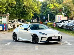 2022 Toyota GR86 2.4L MT Base, белый — фото 3