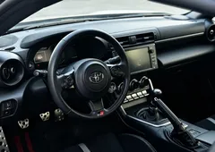 2022 Toyota GR86 2.4L MT Base, белый — фото 6