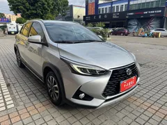 2022 Toyota Yaris L Zhixuan X 1.5L CVT Luxury Plus — фото 3