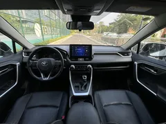 2021 Toyota RAV4 2.0L CVT 2WD Fashion, белый — фото 9