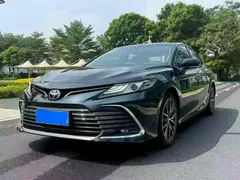 2022 Toyota Camry 2.5G Luxury, чёрный — фото 1