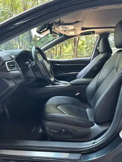 2022 Toyota Camry 2.5G Luxury, чёрный — фото 10