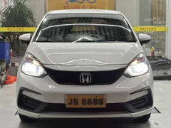 2021 Honda Fit 1.5L CVT, белый — фото 2