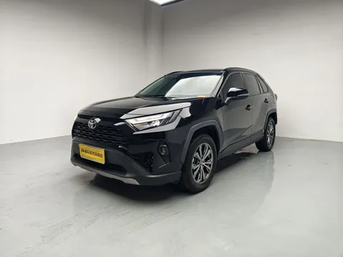 2023 Toyota RAV4 2.0L CVT 2WD Fashion Plus