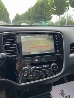 2021 Mitsubishi Outlander 2.0L 2WD 5, белый — фото 10