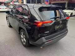 2022 Toyota RAV4 2.0L CVT 2WD Fashion Plus, чёрный — фото 3
