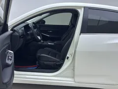 2022 Nissan Sylphy 1.6L XL CVT Enjoy, белый — фото 12