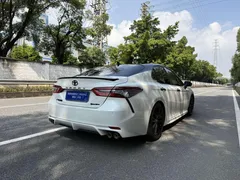 2023 Toyota Camry 2.5S Knight Edition, белый — фото 4