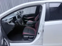 2021 Toyota Corolla 1.5L CVT GR SPORT, белый — фото 10