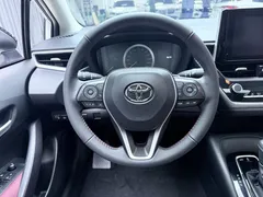 2021 Toyota Corolla 1.5L CVT GR SPORT, белый — фото 12