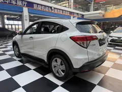 2022 Honda Vezel 1.5L CVT Elite, белый — фото 18