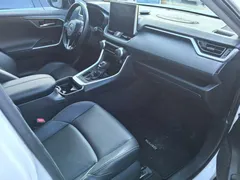 2022 Toyota Wildlander 2.0L 2WD Luxury, белый — фото 7
