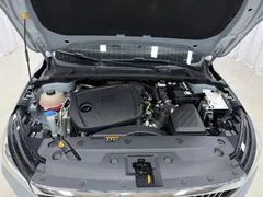 2023 Geely Emgrand 4th Gen 1.5L CVT Premium Champion — фото 17