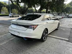 2023 Hyundai Elantra 1.5L CVT GLX Elite, белый — фото 7