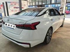 2022 Nissan Teana 2.0L XL-TLS, белый — фото 7