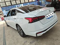 2022 Nissan Teana 2.0L XL-TLS, белый — фото 8
