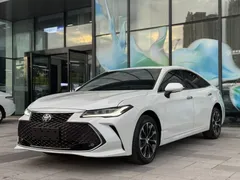 2023 Toyota Avalon 2.5L AT Luxury, белый — фото 1