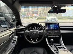 2023 Toyota Avalon 2.5L AT Luxury, белый — фото 9
