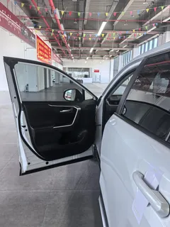 2022 Toyota Wildlander 2.0L 2WD Leading, белый — фото 8