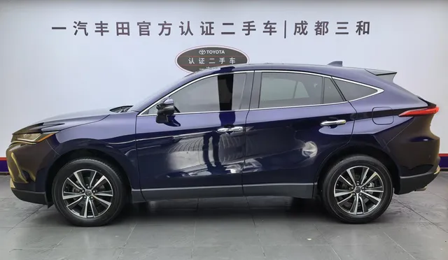 2022 Toyota Harrier 2.0L CVT 2WD Advance